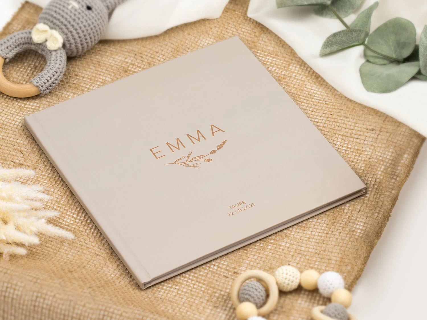 taufbuch-beige-personalisiert